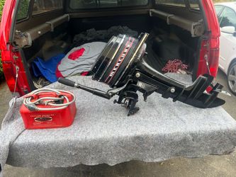 Mercury 4 H/P Outboard, 2 Stroke, Gas  Tank, Not Running