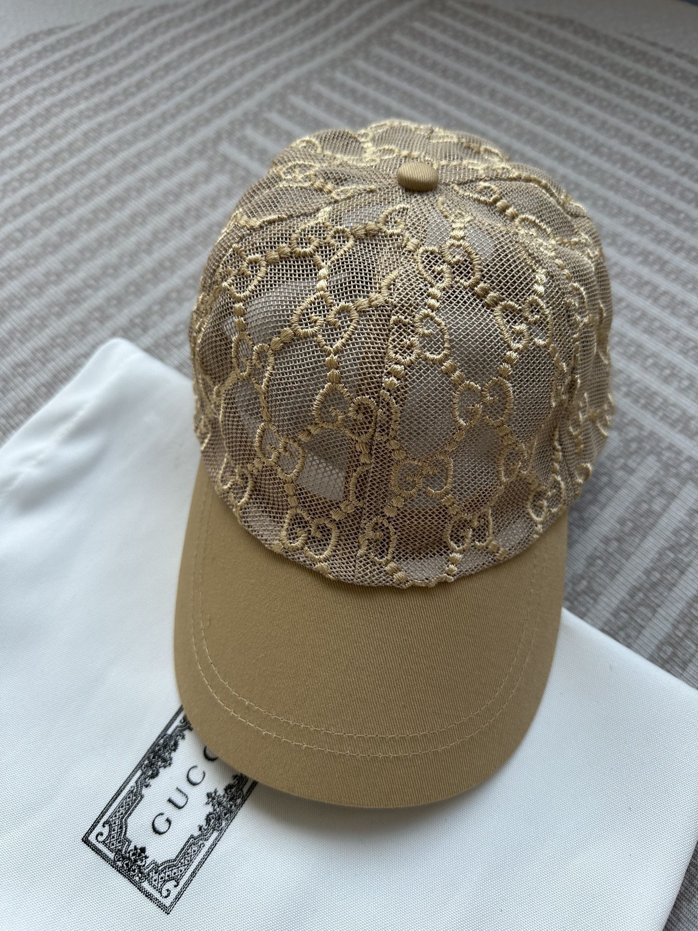 Gucci baseball cap