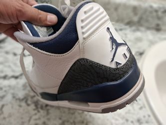 ******* NAVY BLUE JORDAN #3******10.5