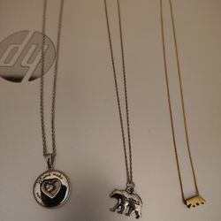 "Mamá" Bundle Necklaces & Table Decor