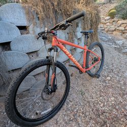 Specialized Rockhopper Mountain Bike