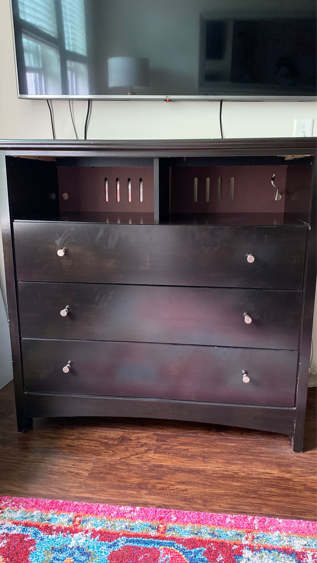 FREE!!!!Dark brown 3 chest drawer. It is available!
