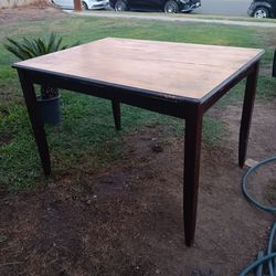 Full size dinning table"FREE"