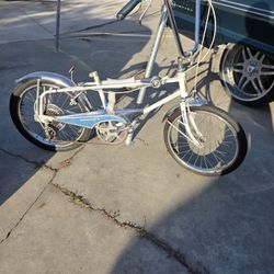 20" 5 speed bike missing pedals and seat see pics for condition, sold as is $300