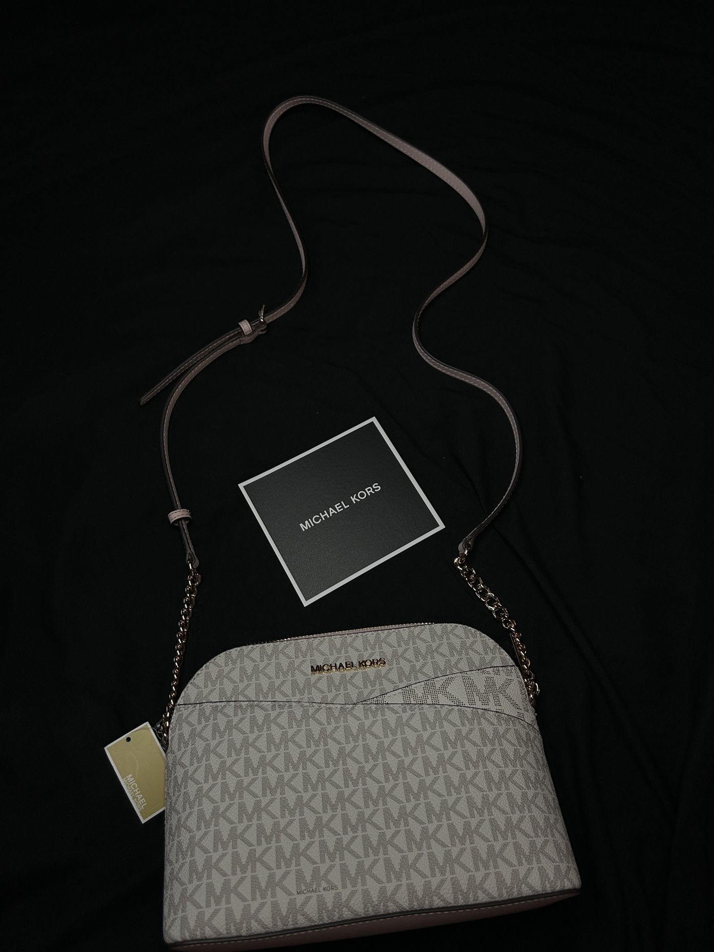 Micheal Kors Round Purse
