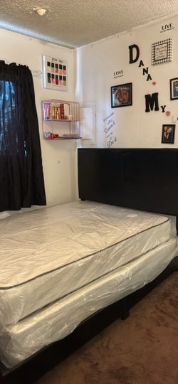 Full Size Brown Platform Bed Frame with Mattress