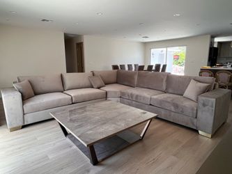 Brand New Grey Modern Luxury L-Shaped Velvet Sectional Sofa with Gold Legs