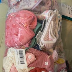 Bibs/ spit up clothes