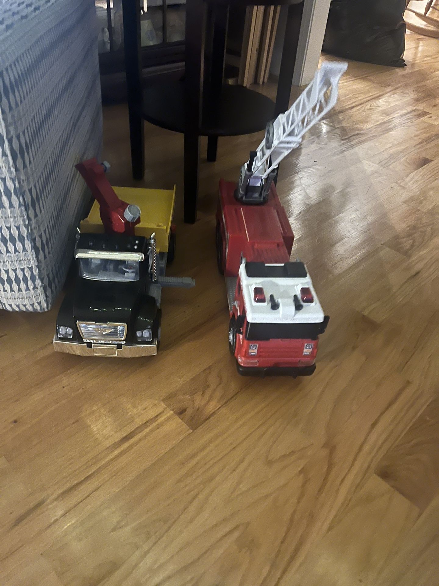 Large Trucks 
