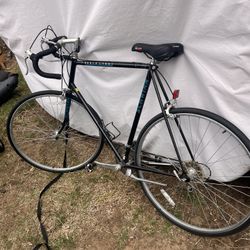 Schwin Road Bike