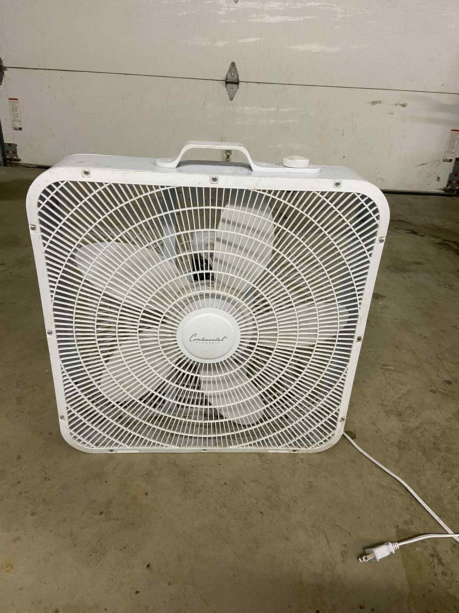 Continental Floor Box Fan