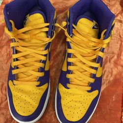 Nike  Dunk  Hi Retro 11