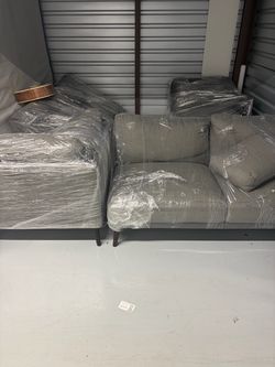 Sectional couch