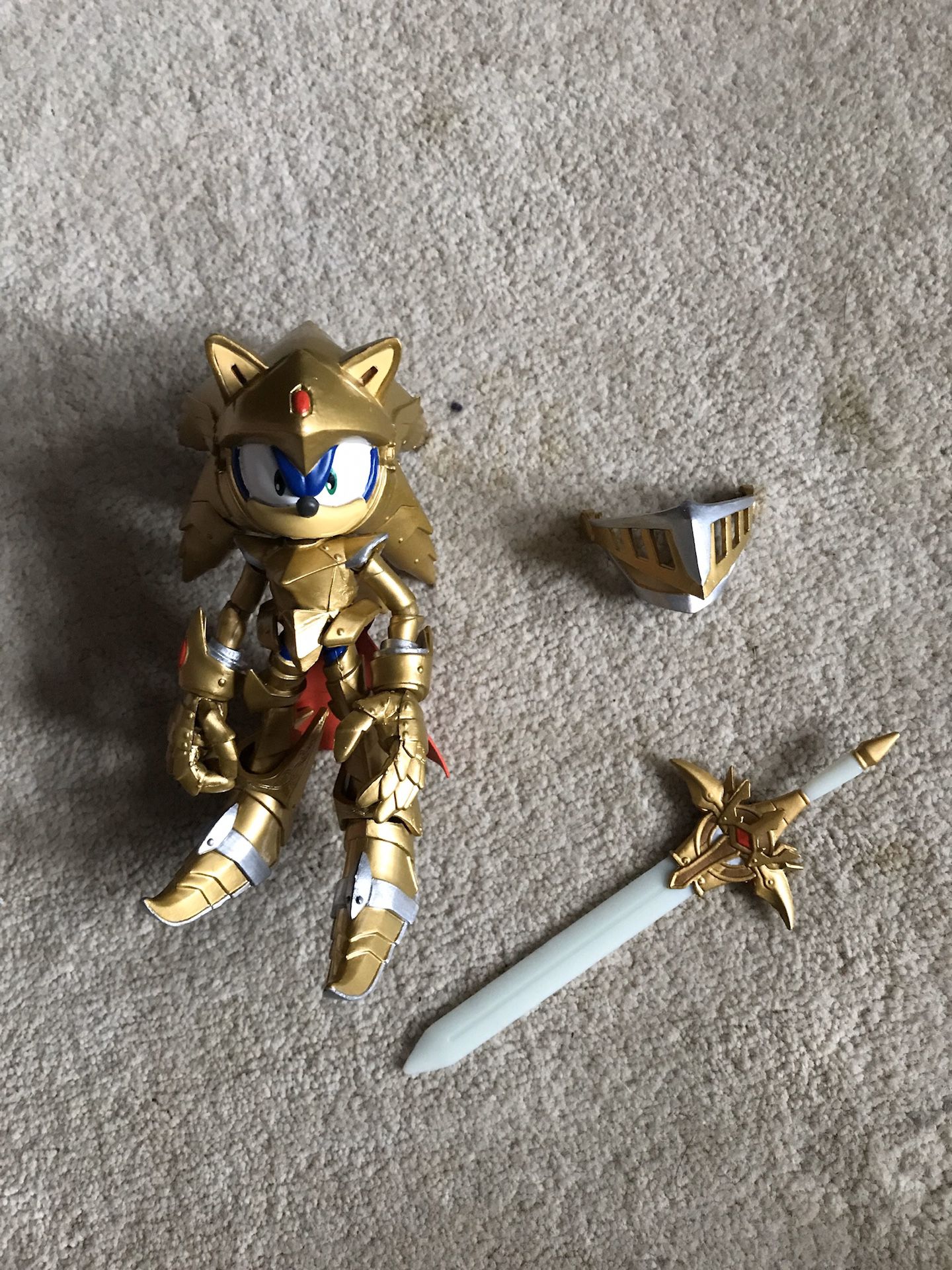 Sonic gold knight action figure