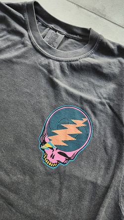 The Grateful Dead Stealie T Shirt (XL)