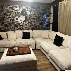 Large Modern Sectional Sofa + Ottoman – Like New – Paid $2,500