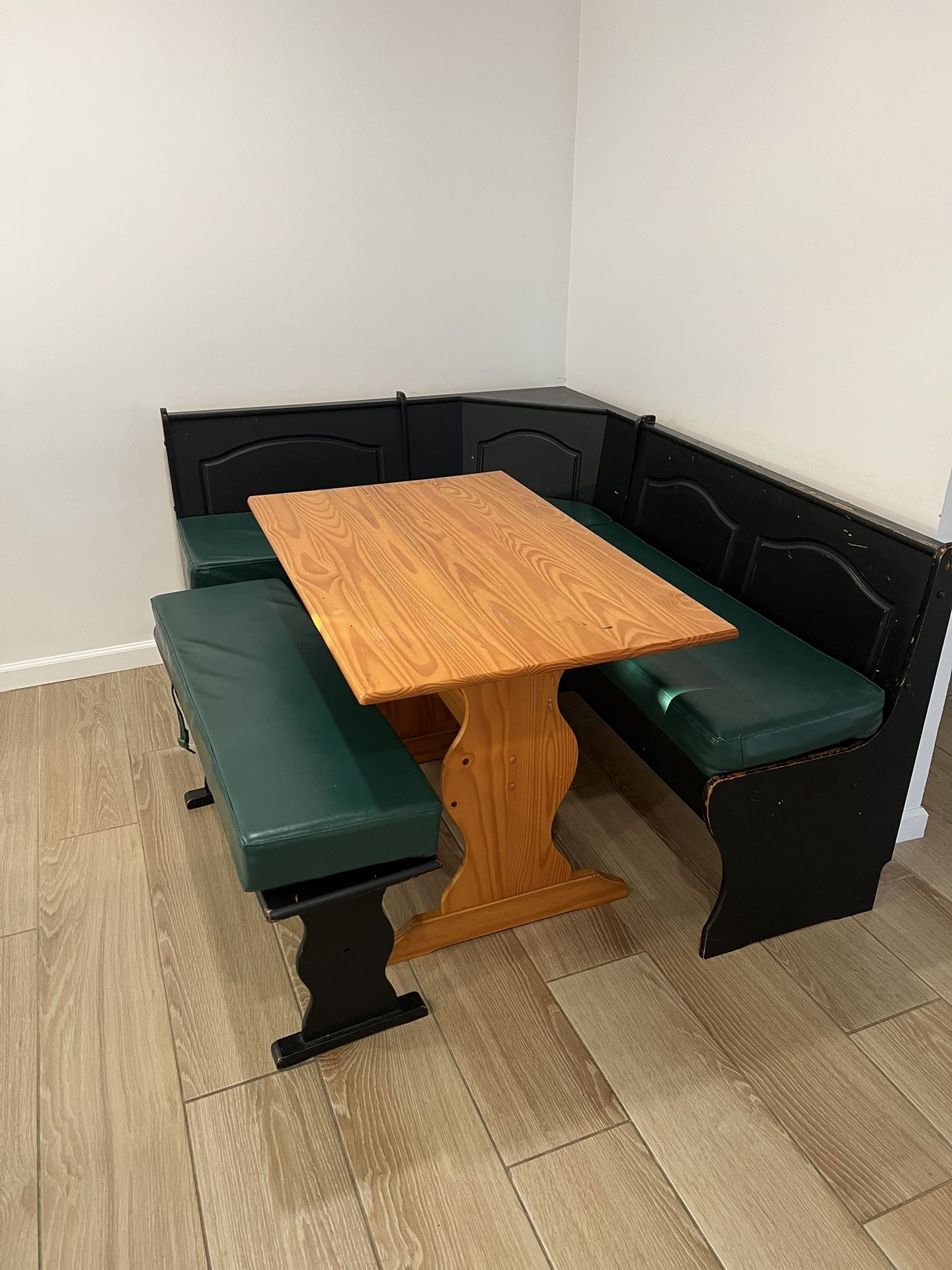 Breakfast Nook