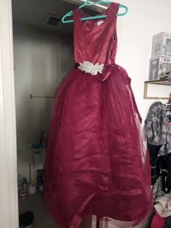 $20 Kids Size 16 Burgundy