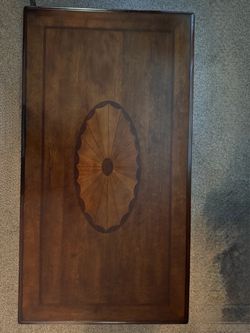 Coffee table on rollers, 2 drawers