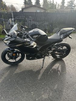 Kawasaki Ninja 400