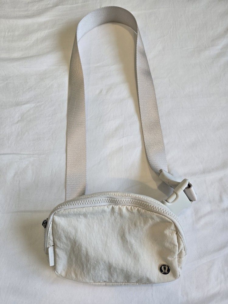 Lululemon Cream Color Fanny Pack