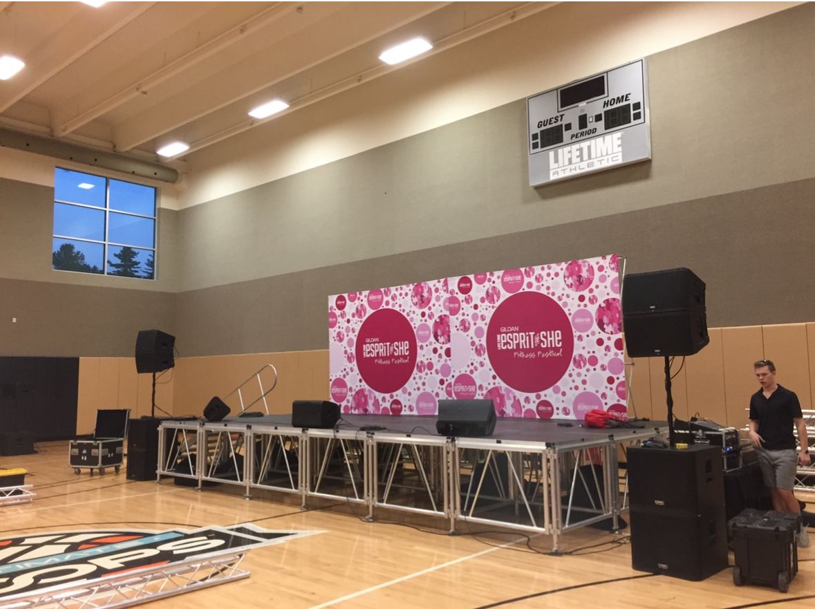 16’x16’ Modular Mobile Stage System