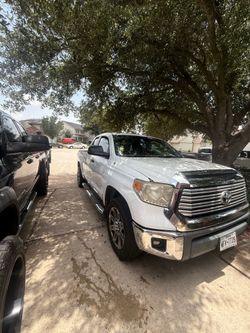 2015 Toyota Tundra