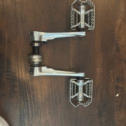 GT Cranks With Pedals 