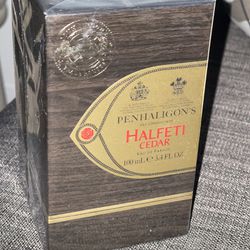 Halfety Cedar Perfum from Penhaligon.