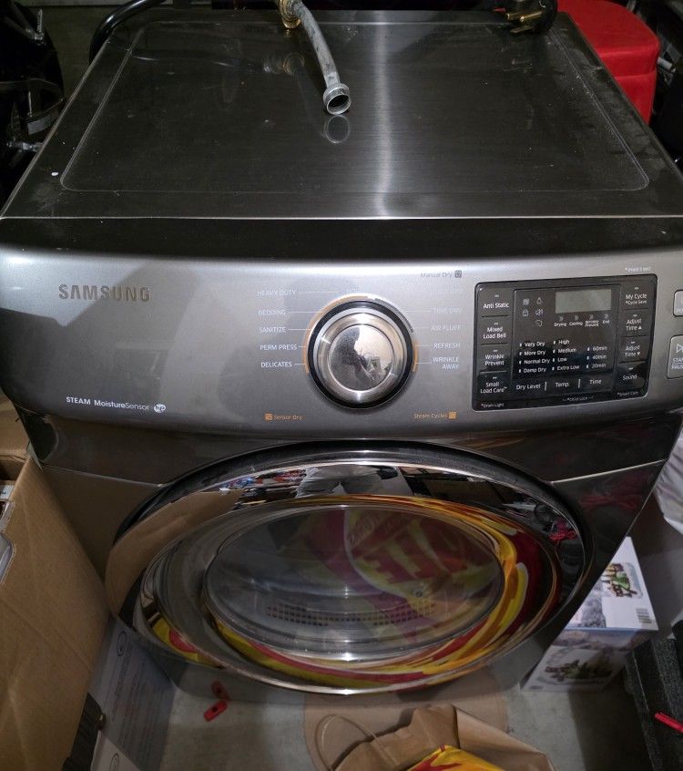 SAMSUNG 7.5 Cu. Ft Dryer DV42H5200EP/A3