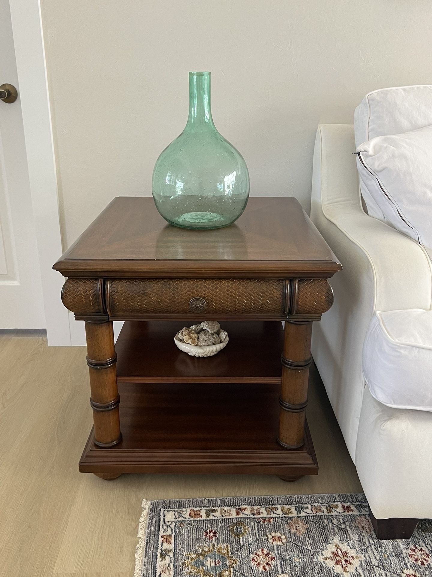 Key West collection end table