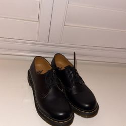 Dr. martens