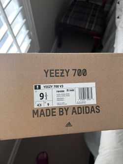 Yeezy 700