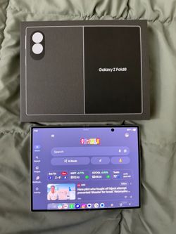 Z Fold 8 Cream 512 gb Verizon