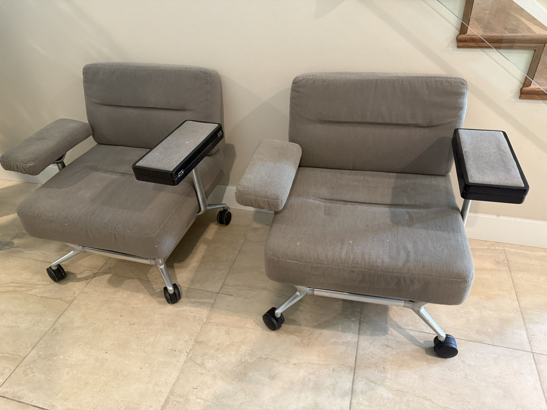 2 Commercial Office Chairs With Attached Desk