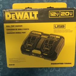 DEWALT
12V to 20V MAX Lithium-Ion Dual Port Jobsite Charging Station with (2) USB Ports