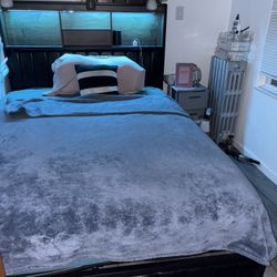 Queen Size Bed Frame with multiple led setting 