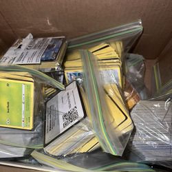 Box Full Of Common And Uncommon Cards