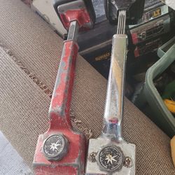 2 Knee Kickers
