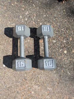 Pair of 15 lb Hex Dumbbells – Cast Iron