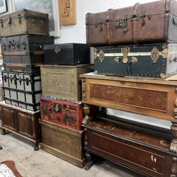 Trunks Chests Footlockers American Asian European 