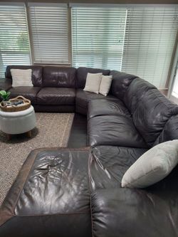 Large Brown Leather Sectional Sofa RTG