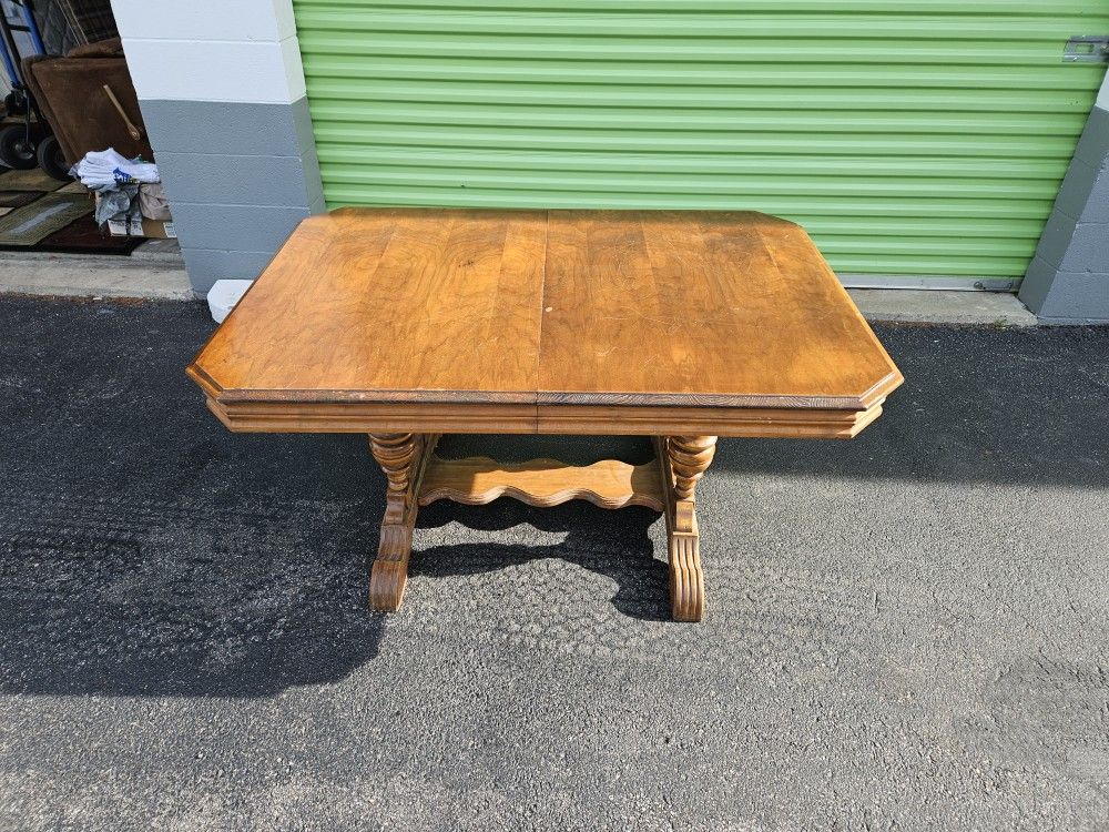 Antique French Provincial Drawleaf Table