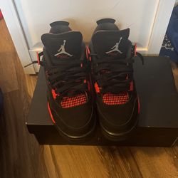 Jordan 4s (Red thunders)