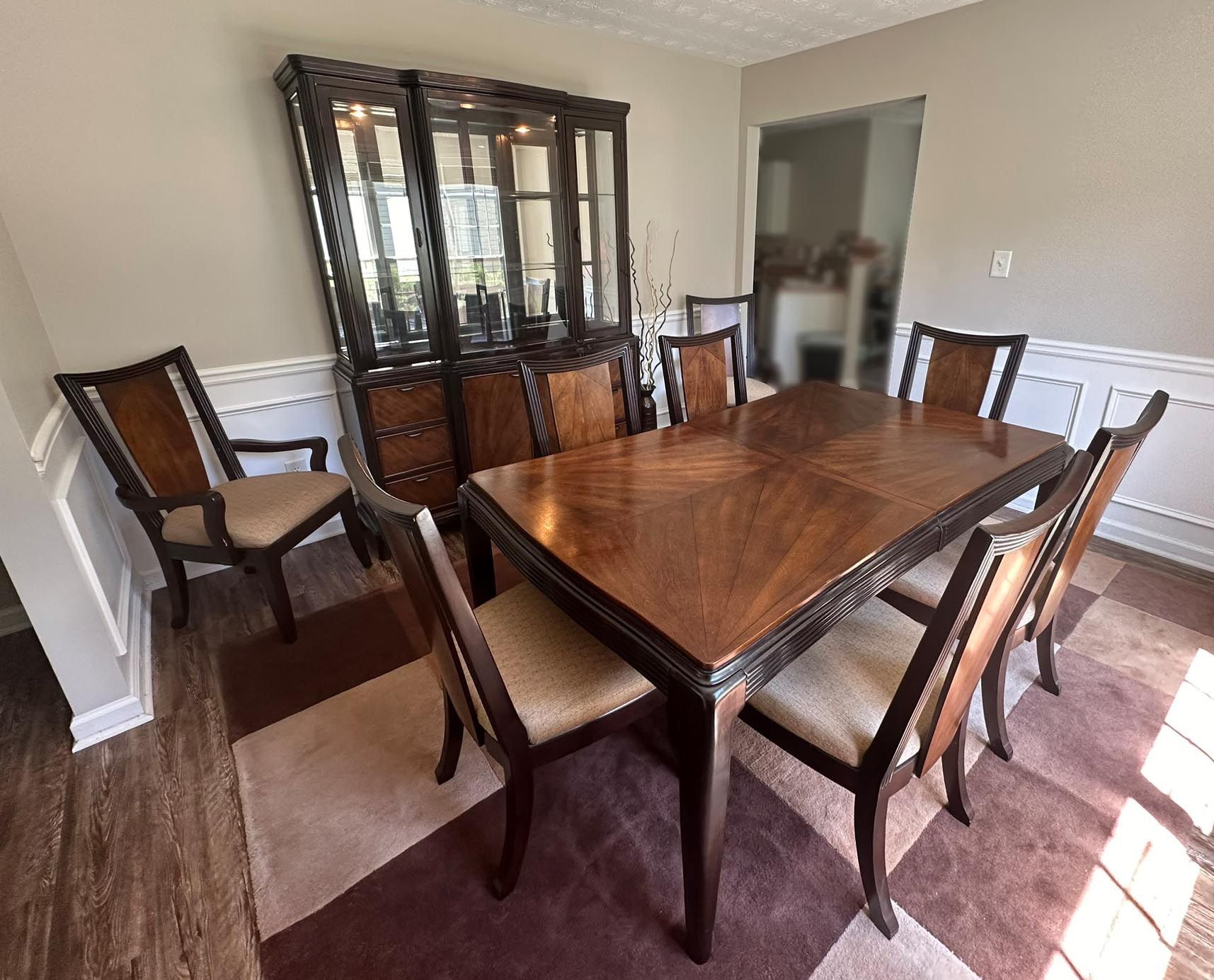 Dining Room Table With 8 Chairs, Cabinet And Rug