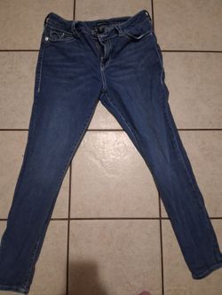 Size 32 true religion