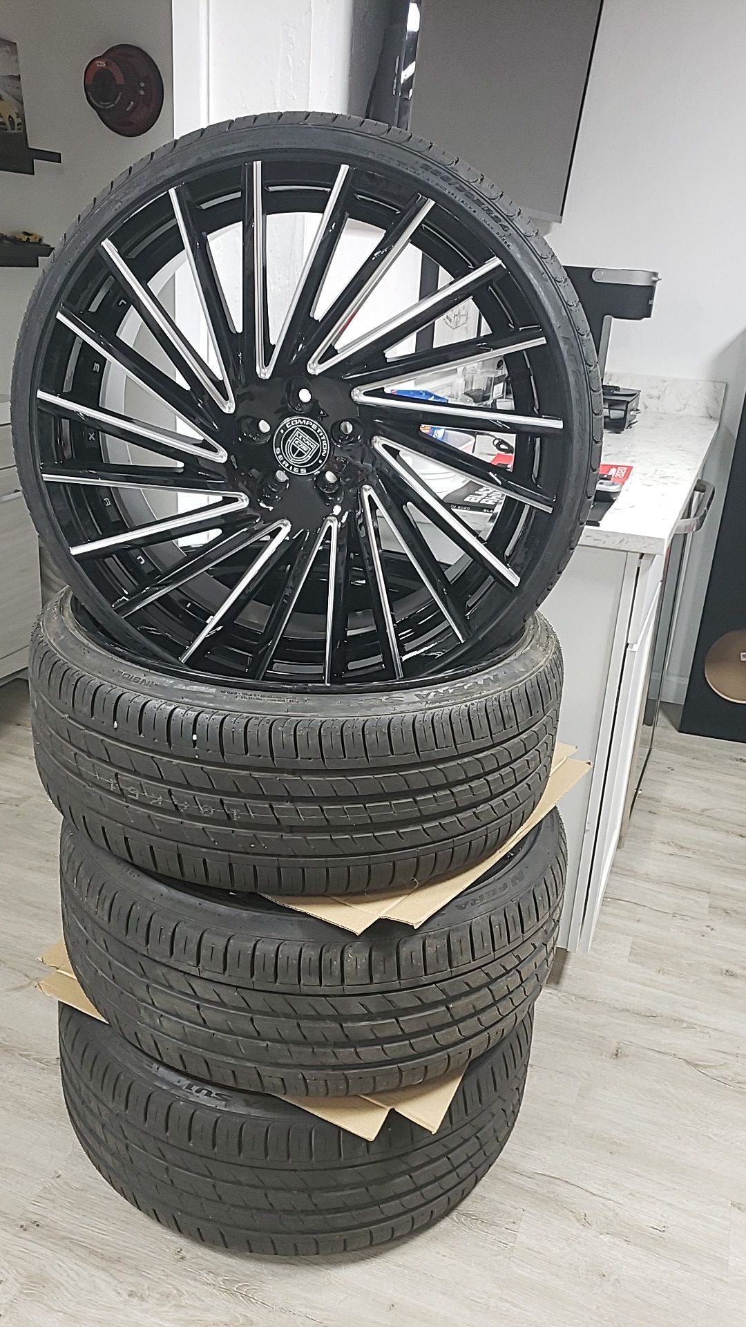 24" lexani wraith wheels with tires new