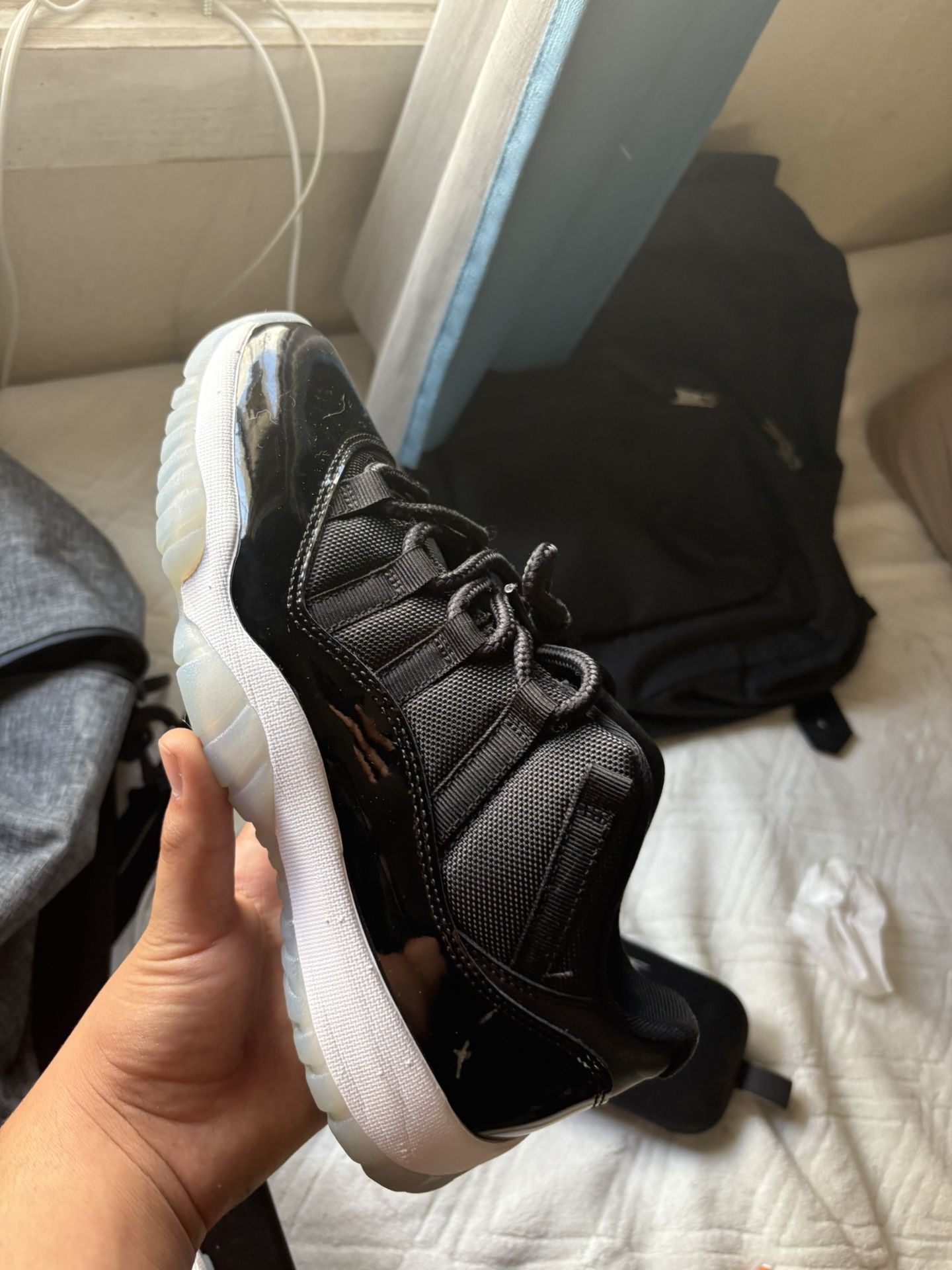 JORDAN 11 space jam