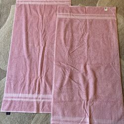 New Pink Bath Towels (2)