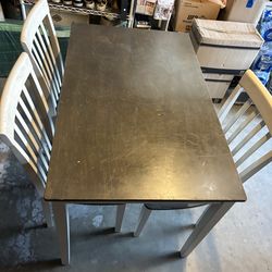 Table and 4 set of chairs